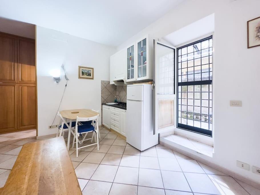 Appartamento Studio, Metro+train To Fco