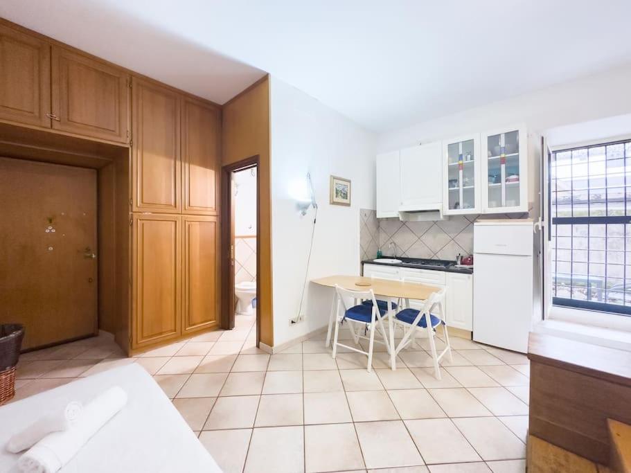 Studio, Metro+train To Fco Appartamento *