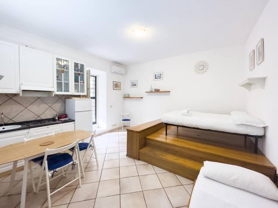 Appartamento Studio, Metro+train To Fco *